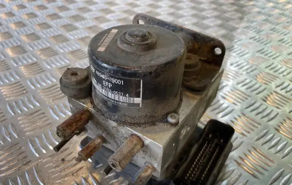 SsangYong Kyron ABS Pump 06210905983 00401962D0 6025K01B05