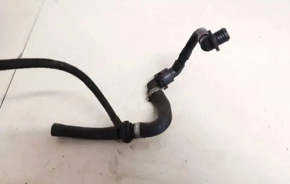 Volkswagen Golf Plus Engine coolant pipe/hose