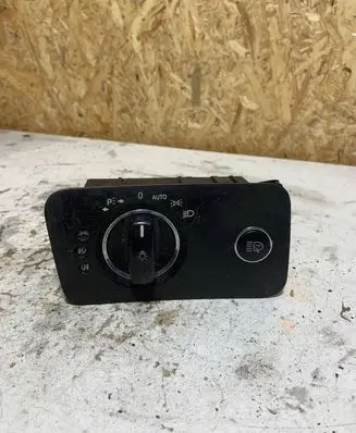 Mercedes-Benz E W211 Light switch A2195450104 04059130