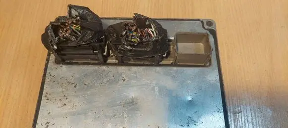 Ford Focus Engine control unit/module ECU 5M51-12A650-AE ESU-131