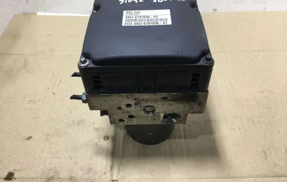 BMW 5 GT F07 ABS Pump 6797036