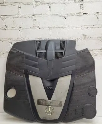 Mercedes-Benz R W251 Engine cover (trim) A6420105367