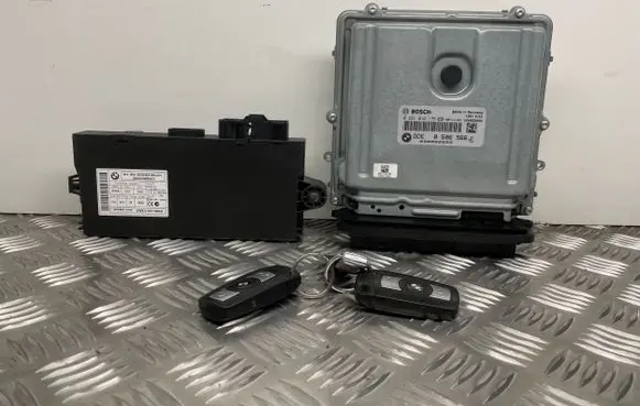 Engine ECU kit and lock set
