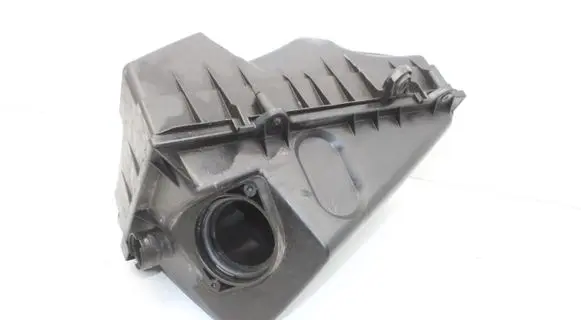 Audi TT Mk1 Air filter box 8L0133837B