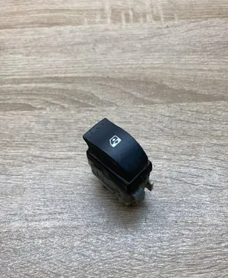 Renault Clio III Electric window control switch 2808203