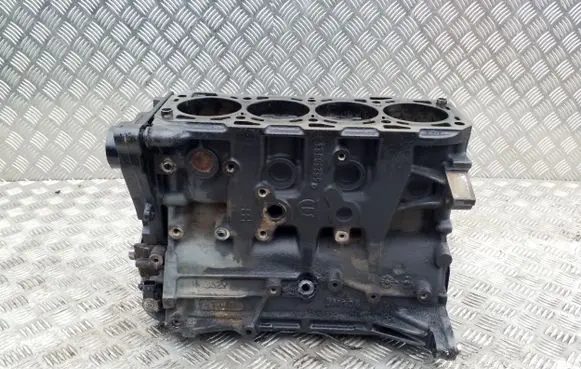 Jeep Cherokee Engine block LMY51