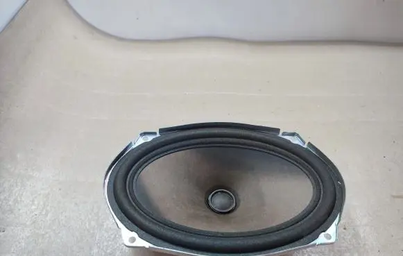 Mini One - Cooper Coupe R56 Rear door speaker 3422633 188200