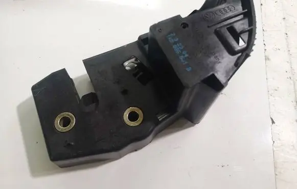 Volkswagen Golf V Seat back rest lock catch 1K0885681B 121204
