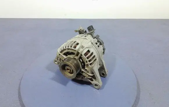Toyota Corolla E120 E130 Generator/alternator 270600D140