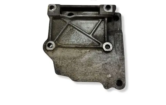 Citroen Xsara Picasso A/C compressor mount bracket 9657137480