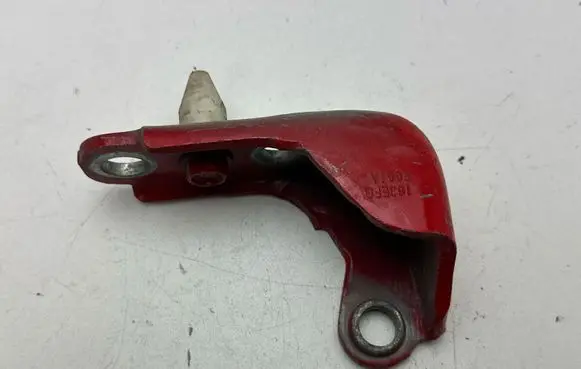 Ford Mustang VI Front door upper hinge 22801110