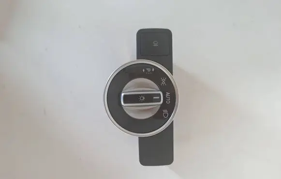 Light switch