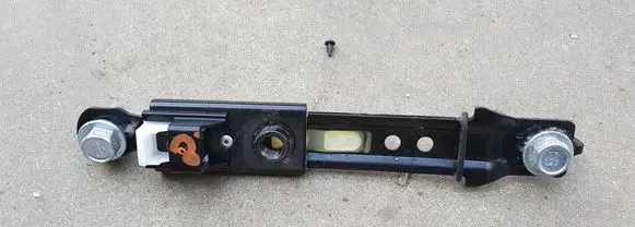 KIA Sorento Seat belt adjustment motor 