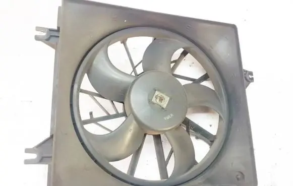 Hyundai Elantra Radiator cooling fan shroud 2538629000 25386-29000