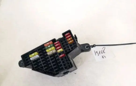 Volkswagen Golf VI Fuse box set
