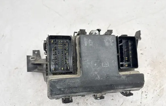 Ford Fusion II Fuse box set DG9T14A301AD DG9Z14A068X DG9Z14A068BA
