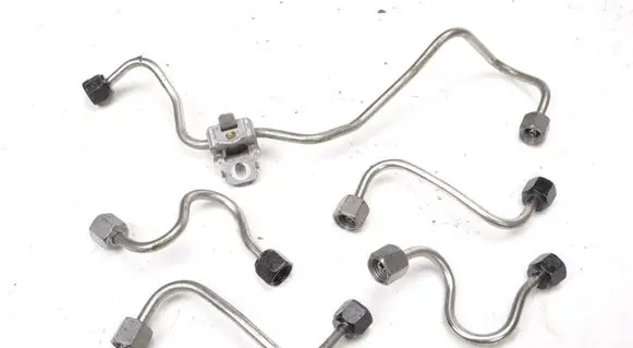Ford Focus Fuel injector supply line/pipe 