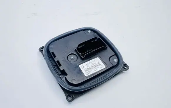 Mercedes-Benz C W204 LED ballast control module A2189000002 1201728 532469848