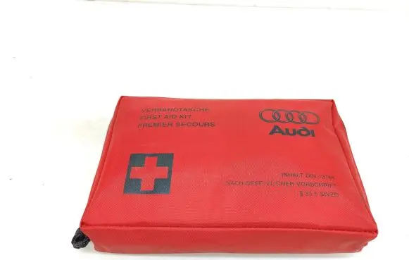 Audi Q7 4L First aid kit 4E0860282A