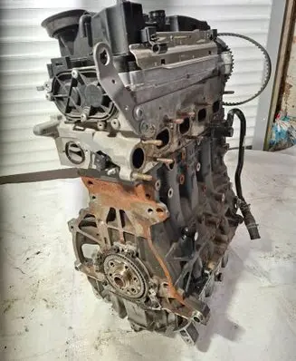 Volkswagen Golf VII Engine CLH 04L103308C