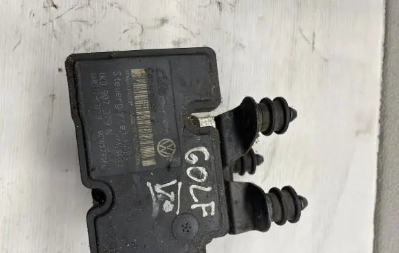 Volkswagen Golf VI ABS Pump 1K0907379N