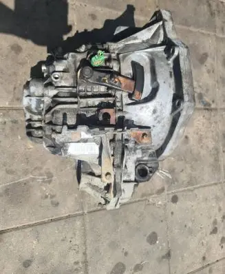 Renault Master II Manual 6 speed gearbox 8200562326 PK6380 C003371