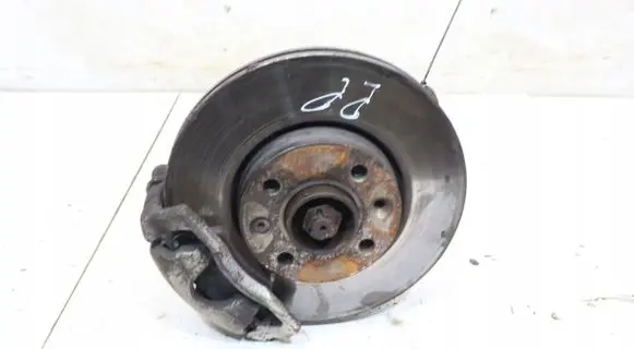 Front wheel hub spindle knuckle