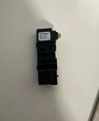 Mercedes-Benz ML W166 Rain sensor A1729058200 2940X00300 0B14BCA7C102