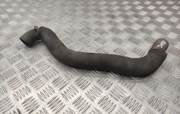 Opel Vivaro Engine coolant pipe/hose