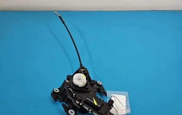 Opel Grandland X Tailgate/trunk/boot lock/catch/latch 9687233280 IMPRK1545742