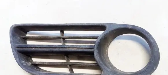 Skoda Fabia Mk1 (6Y) Front bumper lower grill 6Y0853666F