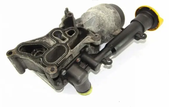 Oil filter mounting bracket