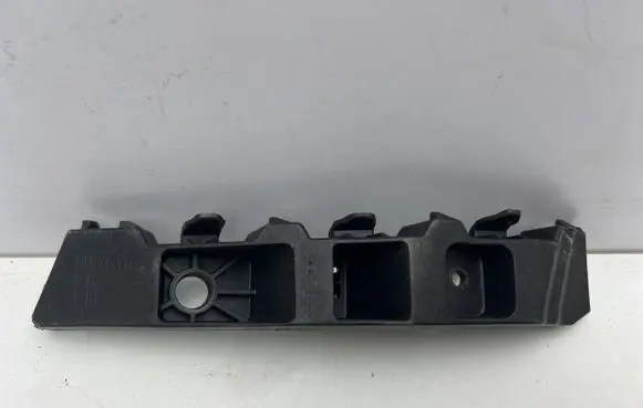 KIA Sportage Front bumper mounting bracket 86551-R2000