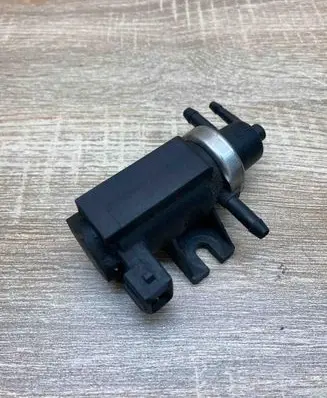 Volvo S40 Turbo solenoid valve 30618057 72190343