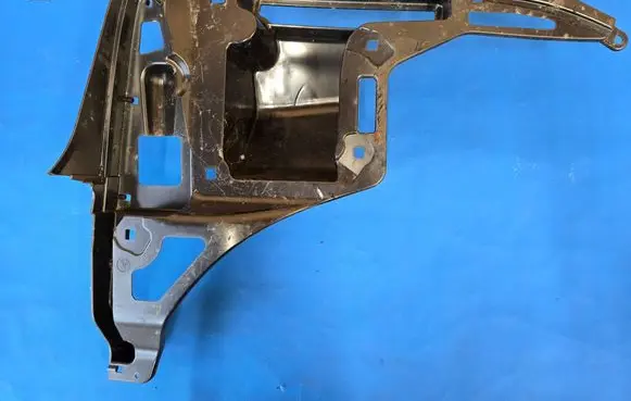 BMW i3 Rear bumper mounting bracket 7296753