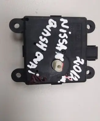 Nissan Qashqai Intake manifold valve actuator/motor 3J01030850