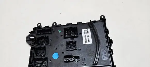 Jeep Grand Cherokee WL BSM Control unit P68374988AM
