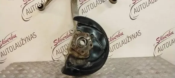 Volkswagen Touareg III Front wheel hub spindle knuckle 4M0407242N 200818