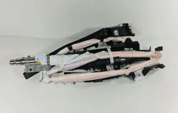 Lexus UX Roof airbag