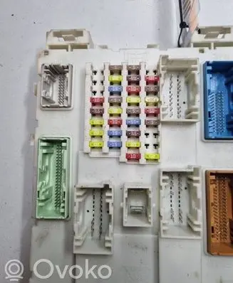 Ford Focus Fuse module BV6N14A073FP