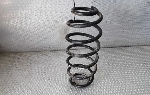 Toyota Yaris Rear coil spring