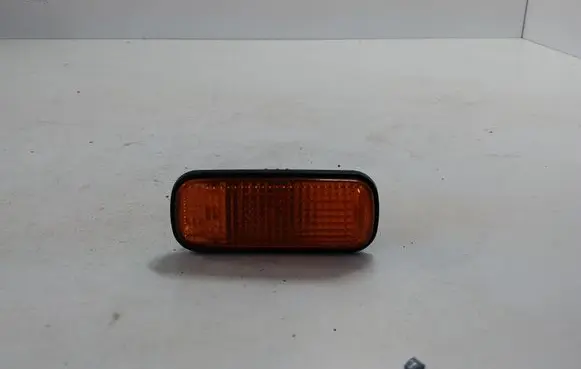 Honda Civic Front fender indicator light 0152632