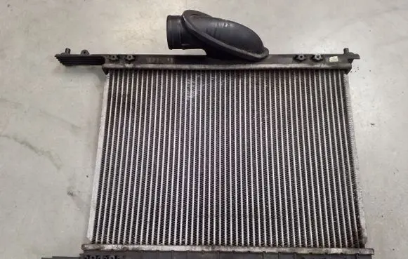 Volvo S40, V40 Intercooler radiator FTP8928