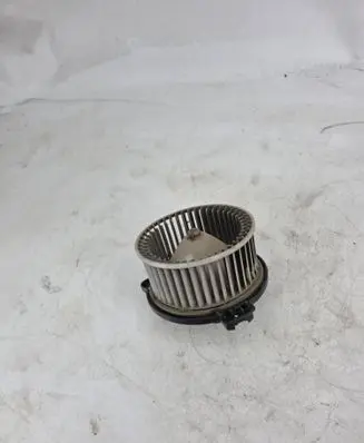 Mitsubishi Pajero Heater fan/blower 1940000330