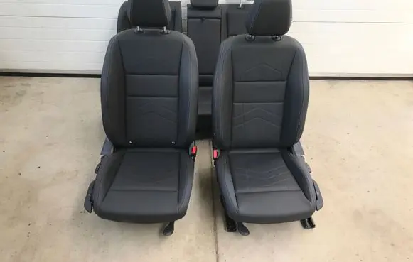 BMW 2 Active Tourer U06 Seat set 