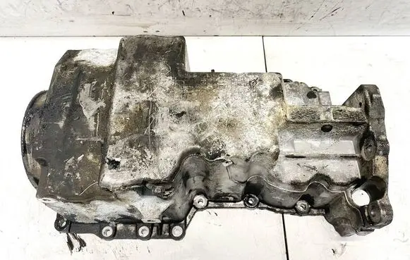 Land Rover Discovery Sport Oil sump g4d36706db g4d3-6706-db