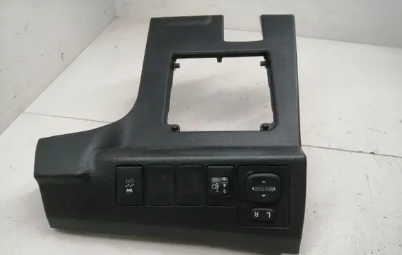 Toyota Auris E180 Panel trim 5554502050 5542202270