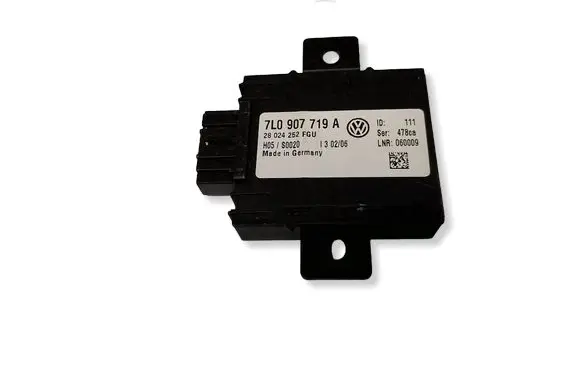 Volkswagen Touran I Alarm control unit/module 7L0907719A