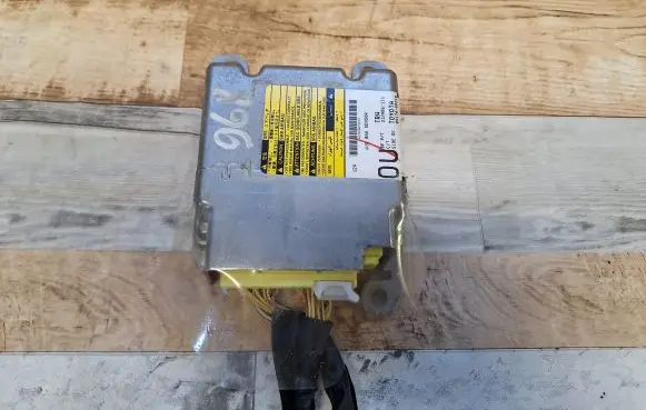 Toyota Yaris Airbag control unit/module 891700D210