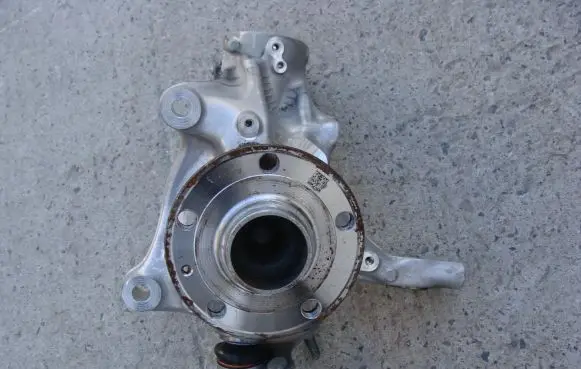 Audi Q4 Sportback e-tron Front wheel hub spindle knuckle 1EA407258H